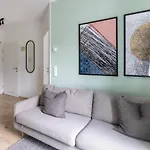Limehome Hopfengasse